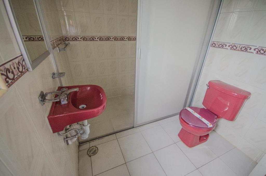 פואבלה Hotel Central מראה חיצוני תמונה