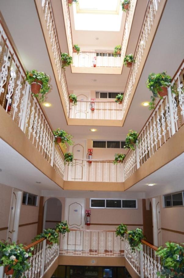 פואבלה Hotel Central מראה חיצוני תמונה