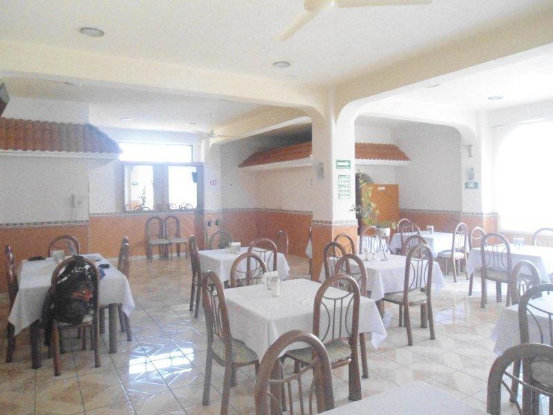 פואבלה Hotel Central מראה חיצוני תמונה