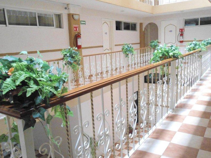 פואבלה Hotel Central מראה חיצוני תמונה